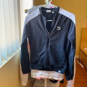 Women Puma Classic Zipper Sweatshirt